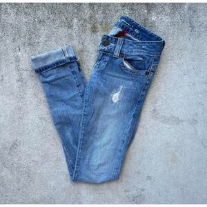 Vintage Y2K Women’s Guess Daredevil distressed Skinny jeans size 23